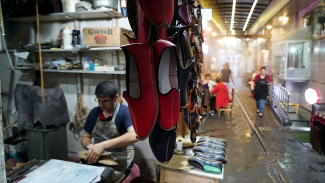 Geçmişin bütün renklerini barındıran 500 yıllık tarihi Kapalı Çarşı